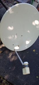 Satelite Dish 85cm and 3 converters