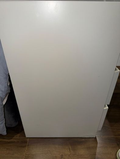 IKEA MALM Chest of 6 drawers, white with glass top