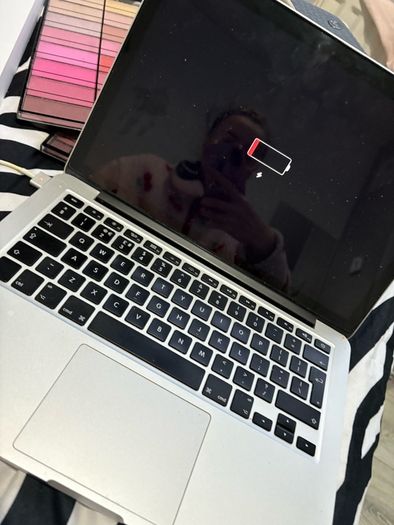 MacBook Pro 13 inch 2015 Excellent Condition