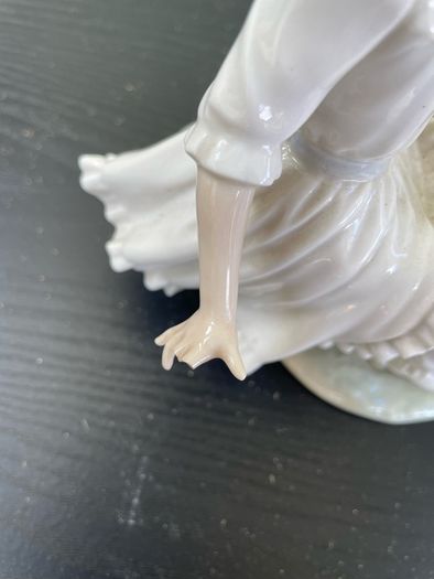 Lladro Figurine