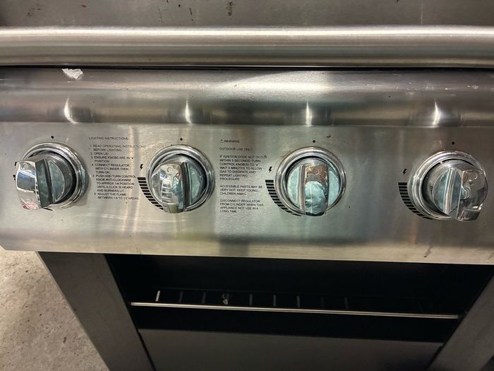 Outdoor gas bbq