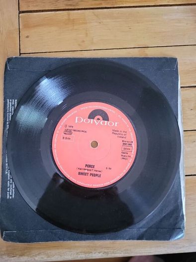 Sweet People Et Les Oiseaux Chantaient 7 inch Irish Polydor Single 1978