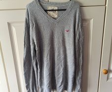 Hollister V Neck jumper
