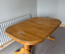Solid wood extendable dining table