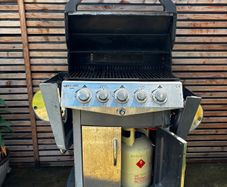 6 Burner BBQ