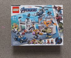 Brand new and factory sealed LEGO Marvel Avengers Compound Battle set