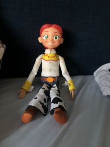 Toy story thinkway talking jessie doll