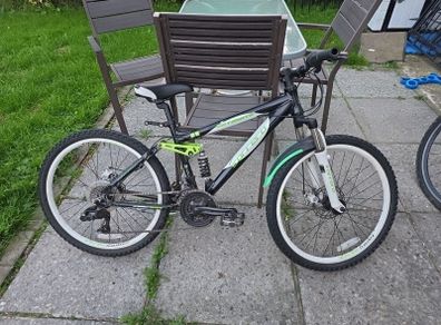 Carrera mountain bike