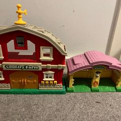Farm and stables playhouses