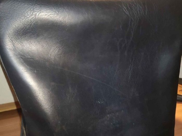 Retired MALEV airline travel bag