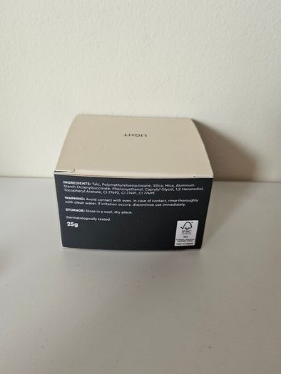 Setting powder  Faultless finish  Lacura