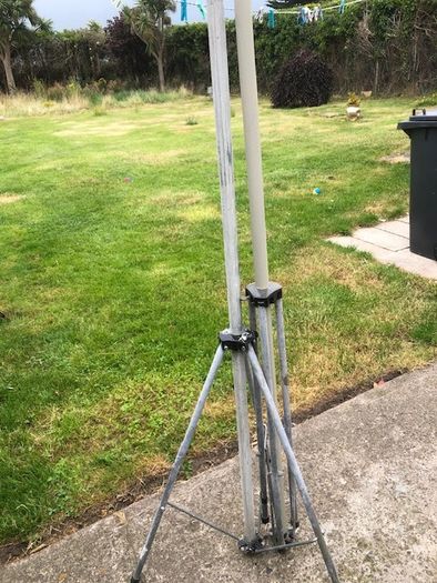 speaker stands
