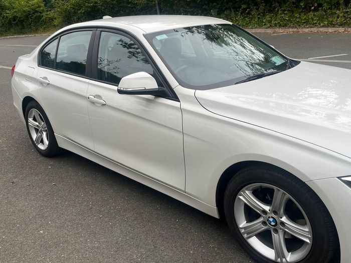BMW 3-Series 2013