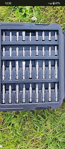 drill and screwdriver bit set