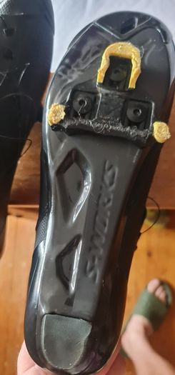 s works ares shoes 46