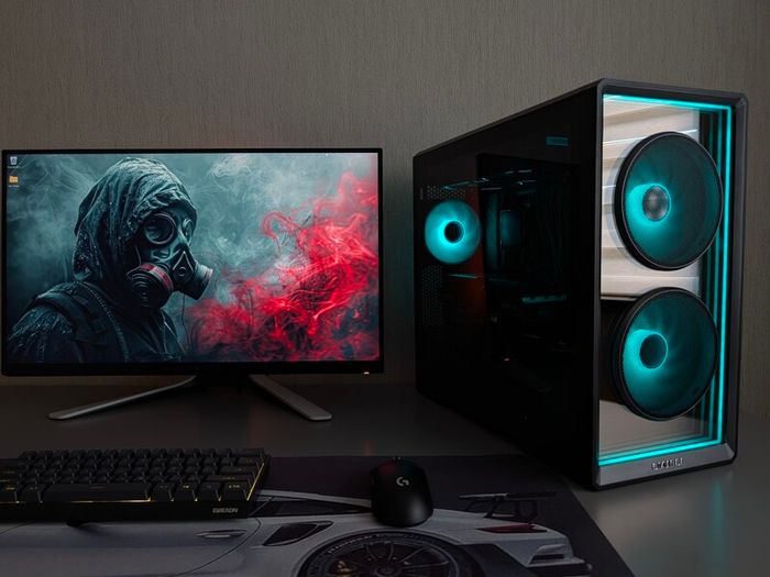 High Quality Lian Li AMD Ryzen Custom Gaming PC | 7800X3D | RX9060XT 16GB | 32GB DDR5 | NVMe | Corsair 850X Gold | AIO LCD