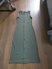 girl wear