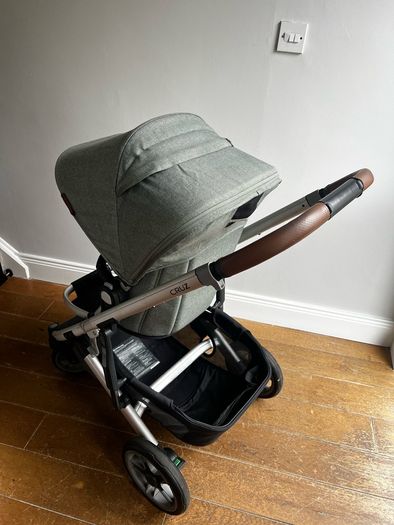 Uppababy Cruz