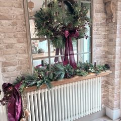 New bespoke XL 80cm wild foliage and berry pre lit wreath with coordinating 200cm bell drape garland