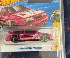 Hot wheels 87 Ford Sierra super treasure hunt