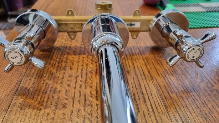 Wall taps