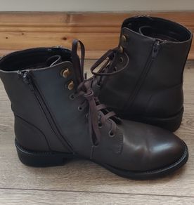 S. Oliver leather ankle boots size 39/6