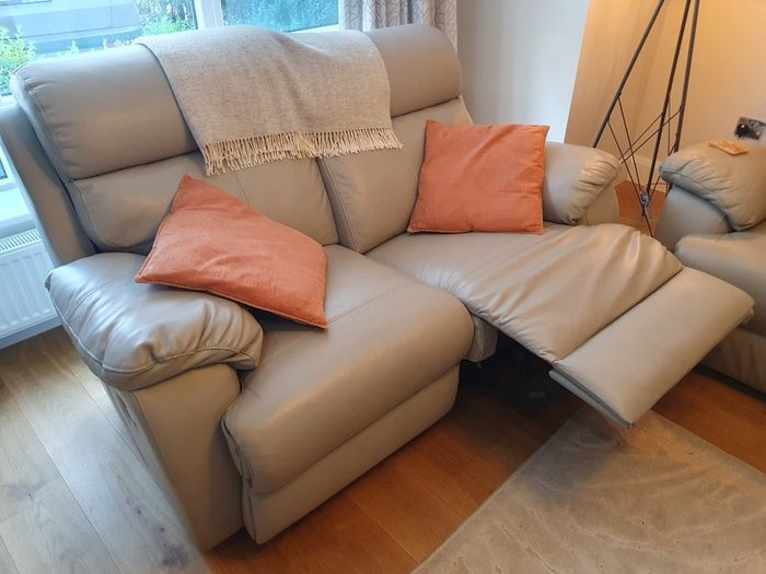 Two seater leather recliner