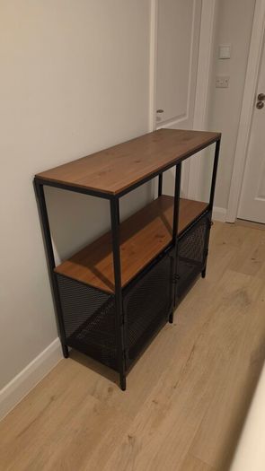 Entrance cabinet