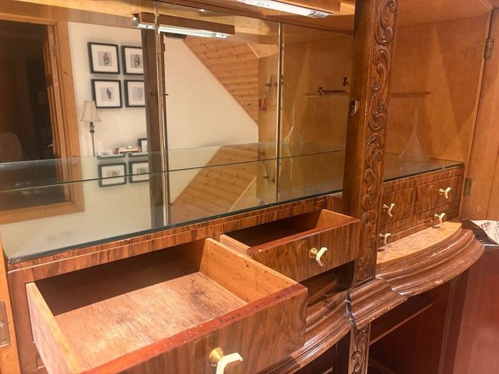 Drinks/Cocktail Cabinet