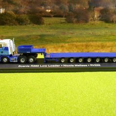 Eddie Stobart plant Low loader. Free Post