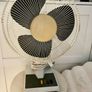 Large desk fan Image 3
