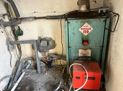 Oil Boller for sale - working perfectly with pipes