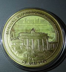 WW2 Germany Gold plated proof XXL coin medal 110 grams
