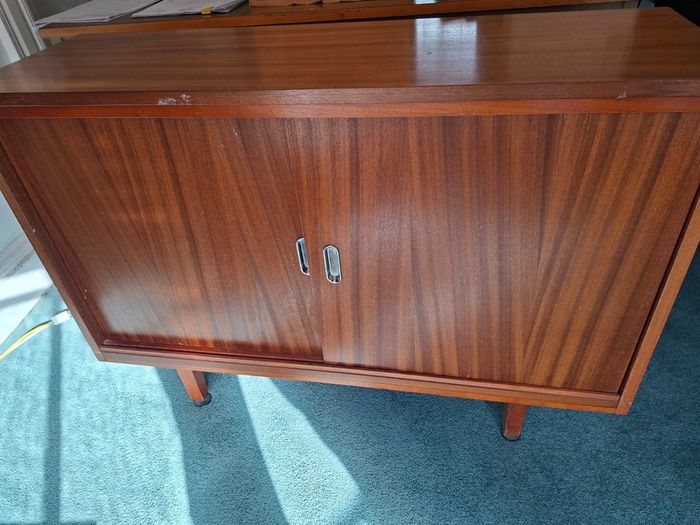 Office Tables, Chairs, Office Contents