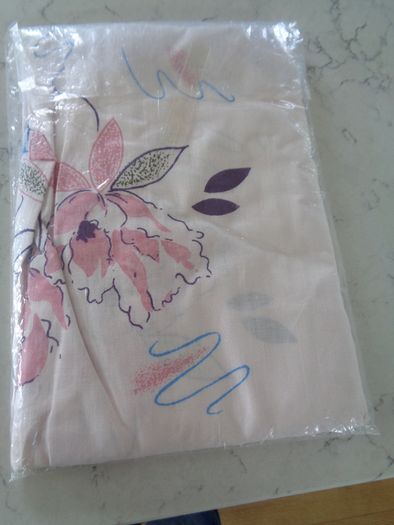 Pair of Cotton Pillow Cases x 2 for Sale