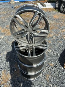 Single or pair rs6 c style alloys