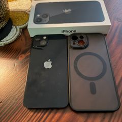 IPhone 13 128GB Midnight black Unlocked