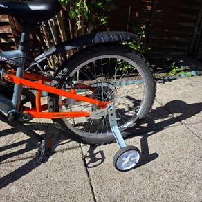 Children`s Bicycle. Apollo Xpander Junior
