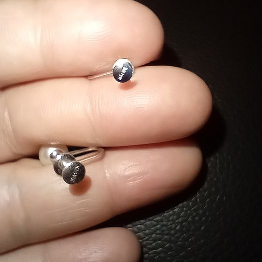 14k Solid Gold with real fresh pearl