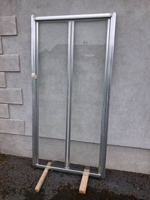 Bifold shower door