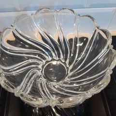 Crystal glass center piece