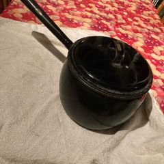 Old Vintage Black Pot with Handle. (Anglo 12 Pints) on lid.