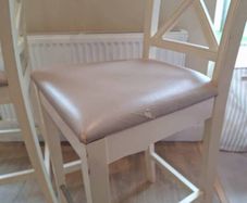 Kitchen Island chairs