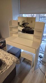 Vanity Table