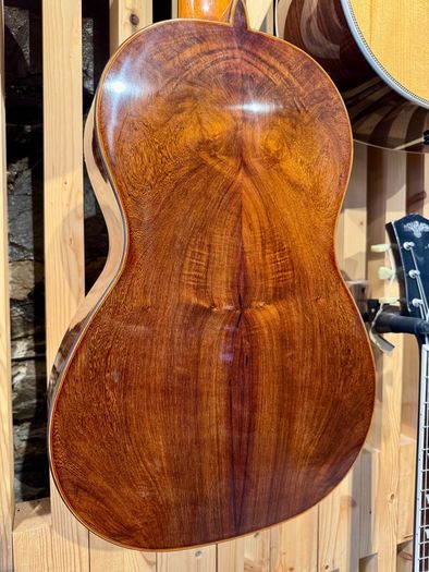 2015 Milestones of Music Guitarras Clasicas La Torres 1A  Classical Guitar