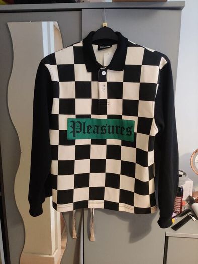 Men's Pleasures polo. S