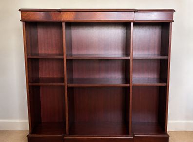 Sturdy bookcase