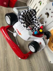 baby walker