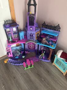 monster high house