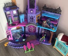 monster high house